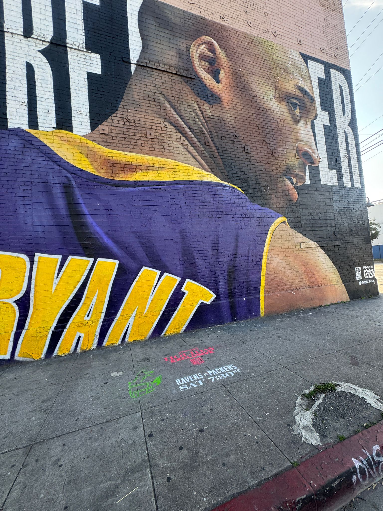 Stencil 19.6 Dtla Seaton St